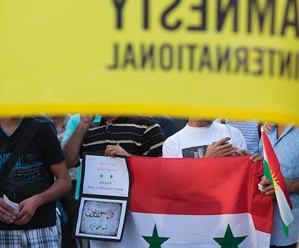 Amesty International-Manifestaiton contre la répression en Syrie 18.8 2011