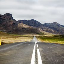 sur la route entre le lac Klefarvatn et le Blue Lagoon