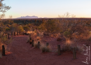 Uluru-2